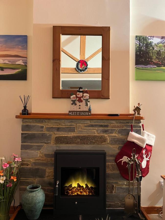 The Nineteenth, Oakridge St Mellion, Free Golf/Spa Exteriör bild